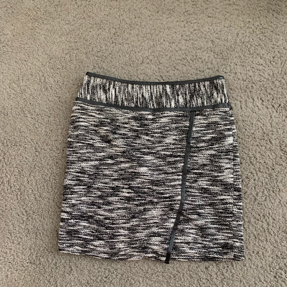 WHBM Black & White Skirt